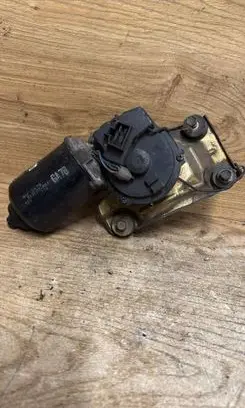 Mazda 626 Wiper motor 8491006681