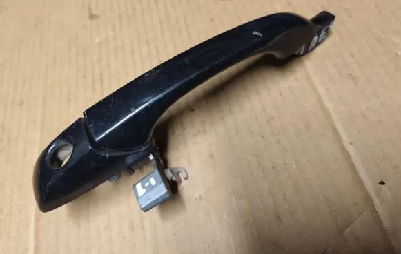 Chrysler 300 - 300C Front door exterior handle