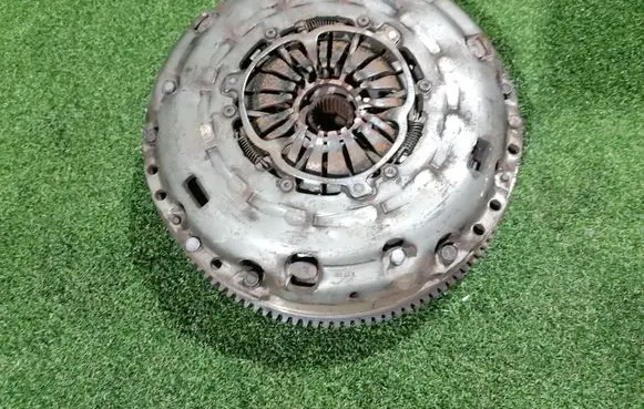 Volkswagen Crafter Clutch set kit 03L141026E