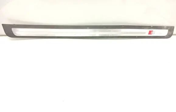 Audi A5 8T 8F Front sill trim cover 8T0853373