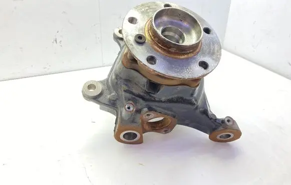 BMW X3 F25 Front wheel hub 6855954
