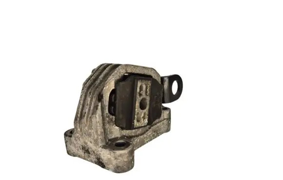 Engine mount bracket