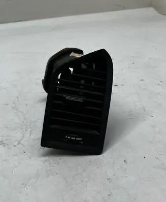 Volvo XC60 Dashboard side air vent grill/cover trim 06780001
