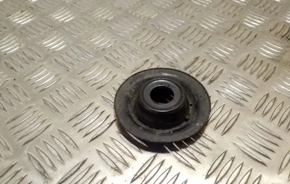 Volkswagen Golf IV Coil spring mount 