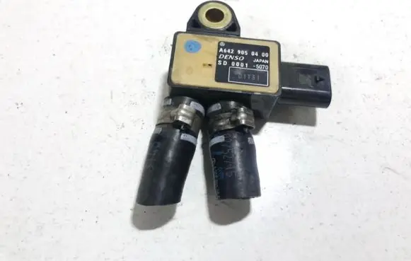Mercedes-Benz C AMG W204 Exhaust gas pressure sensor a6429050400 sd0001-5070