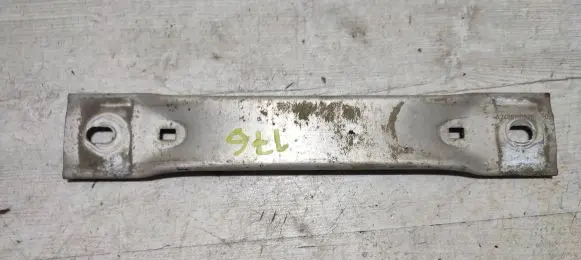 Mercedes-Benz A W176 Engine mounting bracket A2466190025