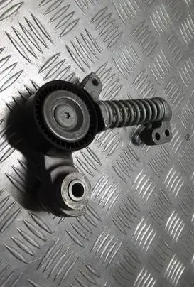 Volvo V40 Timing belt/chain tensioner 31460374