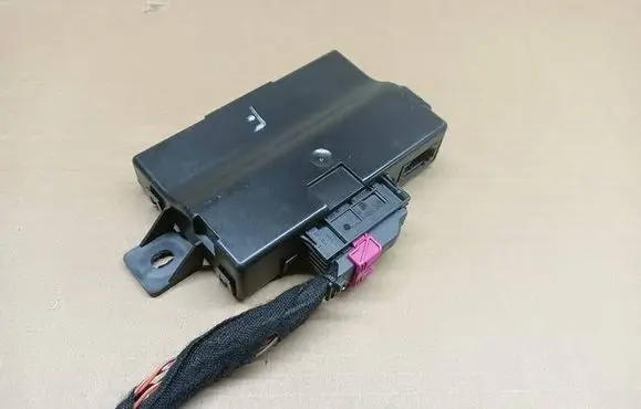 Audi A6 S6 C7 4G Gateway control module 4G0907468F 532355837 4G0907468