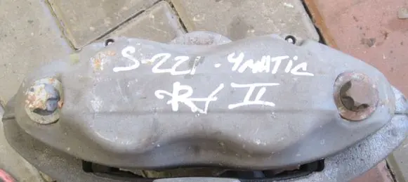 Mercedes-Benz S W221 Front brake caliper 4MATIC