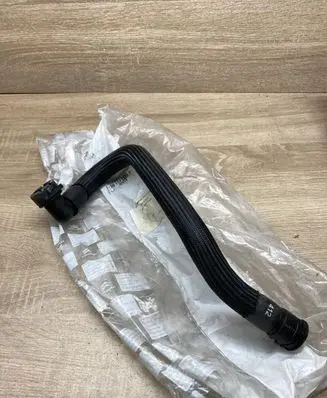 Opel Combo E Engine coolant pipe/hose 9812441280 HSR20479