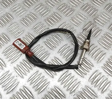 Audi A4 S4 B9 8W Oil temperature sensor 8W0906088B