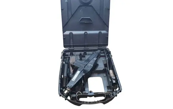 Renault Trafic III (X82) Tool set 93868419 995018195R 128160R