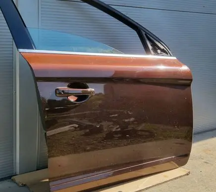 Volvo XC60 Front door