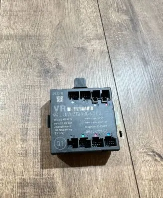 Mercedes-Benz E W212 Door control unit/module A2128203826 A2129028101 A2129004502