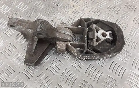 Ford Focus Engine mount bracket cv616p0620b 532E16