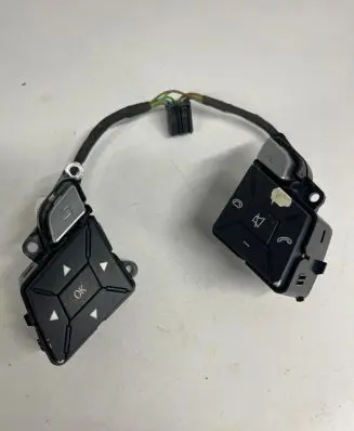 Mercedes-Benz C AMG W204 Multifunctional control switch/knob A1725400362