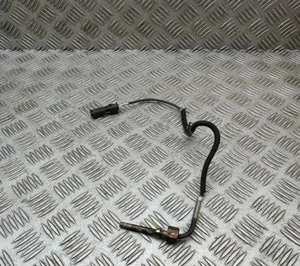 Mercedes-Benz C W205 Oil temperature sensor A0009056804