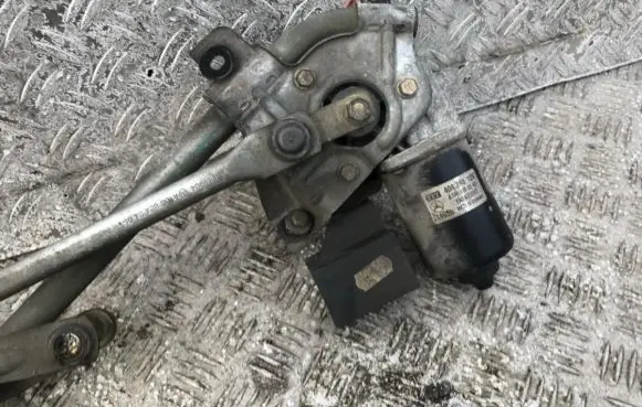 Mercedes-Benz A W168 Wiper motor a1688200242 404388