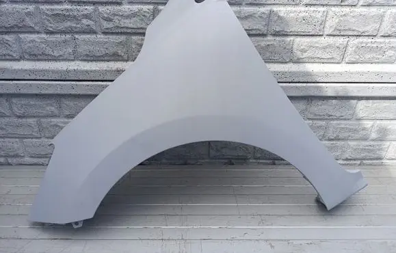 KIA Rio Fender lpriov