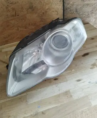 Volkswagen PASSAT B6 Headlight/headlamp 3C0941005AB
