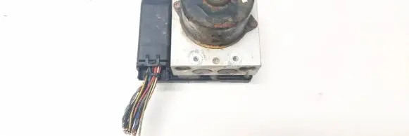 Ford Focus ABS Pump 2m512m110eb 2m51-2m110-eb