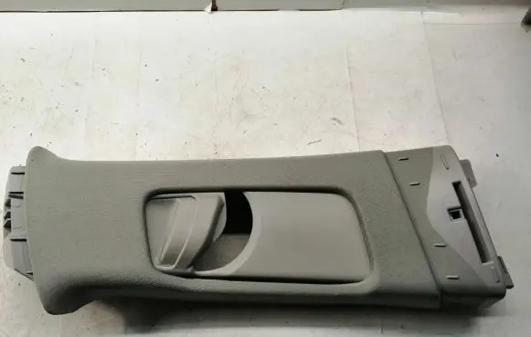 Toyota Avensis T270 (B) pillar trim (top) 6241005030B2 7302305020
