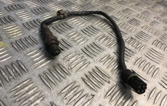 BMW 1 E81 E87 Lambda probe sensor 7569968