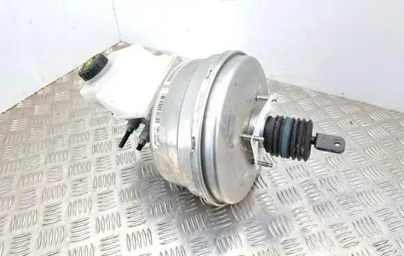 Mercedes-Benz GLE (W166 - C292) Brake booster A1664301330R 32073813