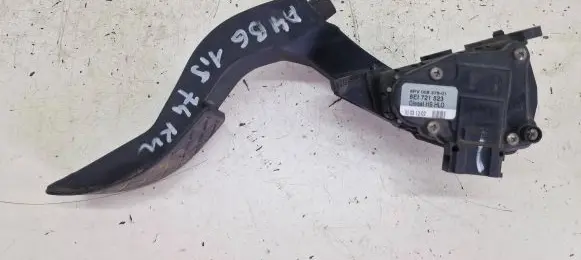 Audi A4 S4 B6 8E 8H Accelerator throttle pedal 8E1721523 6PV00837601