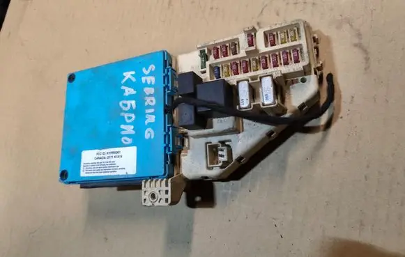 Chrysler Sebring (FJ - JX) Comfort/convenience module P4671403AC