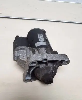 Renault Trafic II (X83) Starter motor