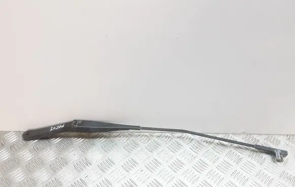Ford Focus Front wiper blade arm 4M5117526CC