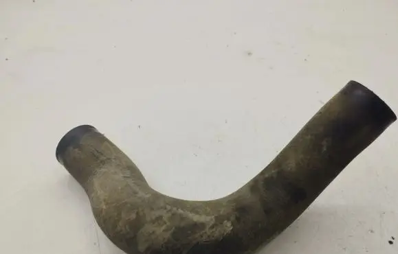 Honda CR-V Engine coolant pipe/hose