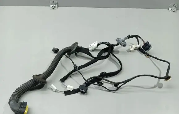 Renault Megane I Rear door wiring loom 241268520R