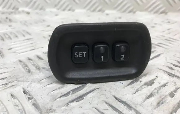 Nissan Pathfinder R51 Seat memory switch 