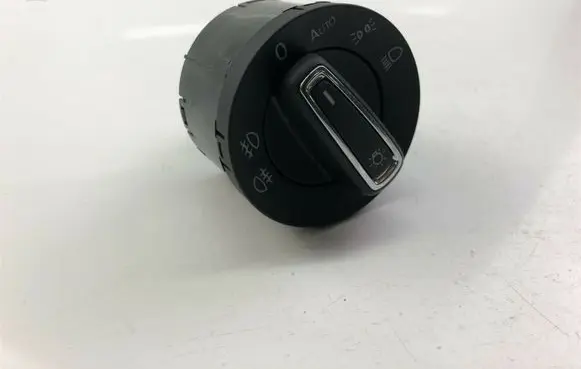 Volkswagen Polo VI Light switch 5G0941431AF F1692