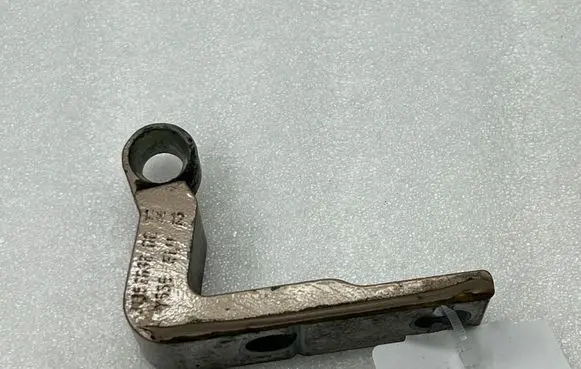Volvo V40 Front door upper hinge 31352638