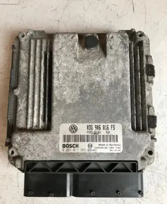 Volkswagen Golf V Engine control unit/module 03G906016FS
