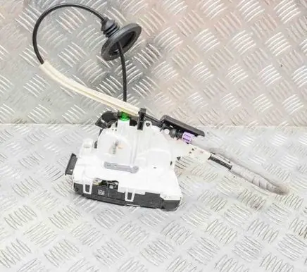 Mercedes-Benz E A207 Front door lock A2077600200 A0997200635