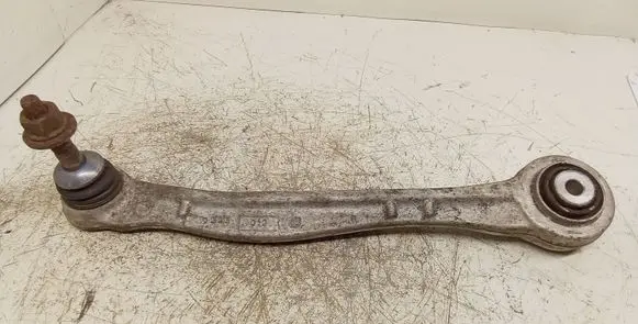 Rear control arm