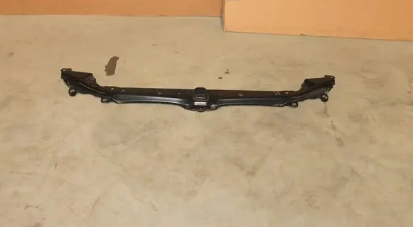 BMW 5 E60 E61 Top upper radiator support slam panel 7054360