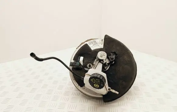 Peugeot 5008 II Brake booster 9807687080 0204821381 31900095457