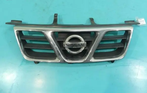 Nissan X-Trail T30 Front bumper upper radiator grill 623108H700 IMPRK1178942