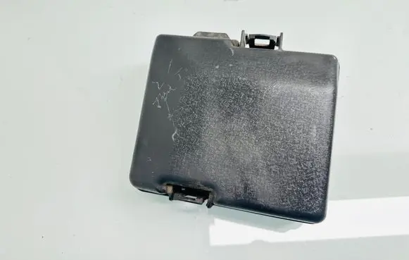 KIA Optima Fuse box cover 91950D4721