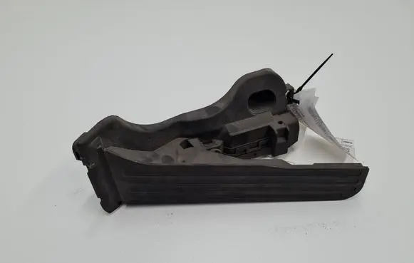 Volkswagen Golf V Accelerator throttle pedal 1K1721503P