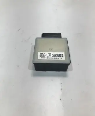 Seat Arona Fuel pump relay 2Q0906121