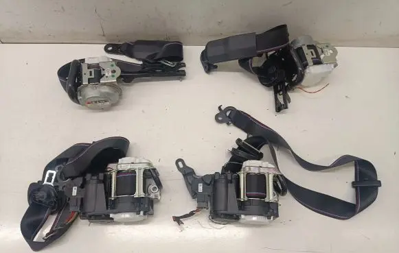 BMW X7 G07 Set of seat belts S25A7091201 S15A7091101 S4809204211