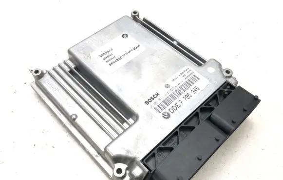 BMW 1 E81 E87 Engine control unit/module ECU 7795845