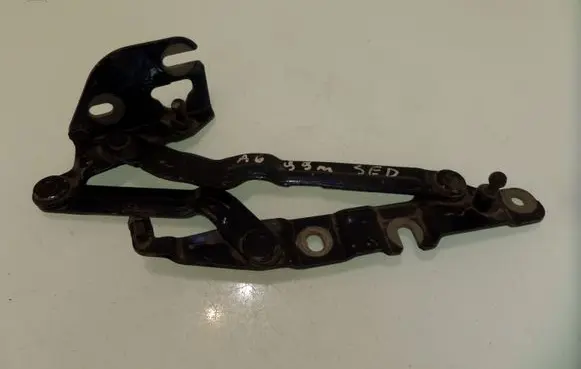 Audi A6 S6 C5 4B Tailgate/trunk/boot hinge 4B5827302
