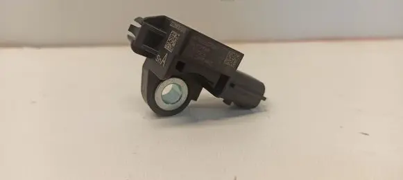Dacia Sandero III Airbag deployment crash/impact sensor 988307904R